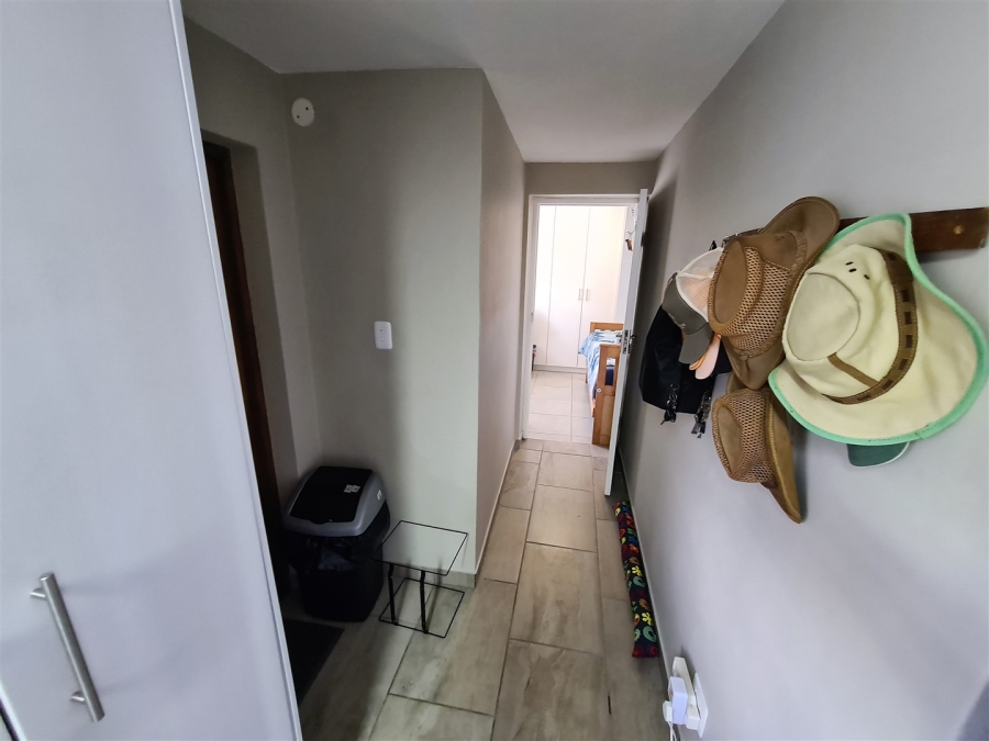 5 Bedroom Property for Sale in Dana Bay Western Cape